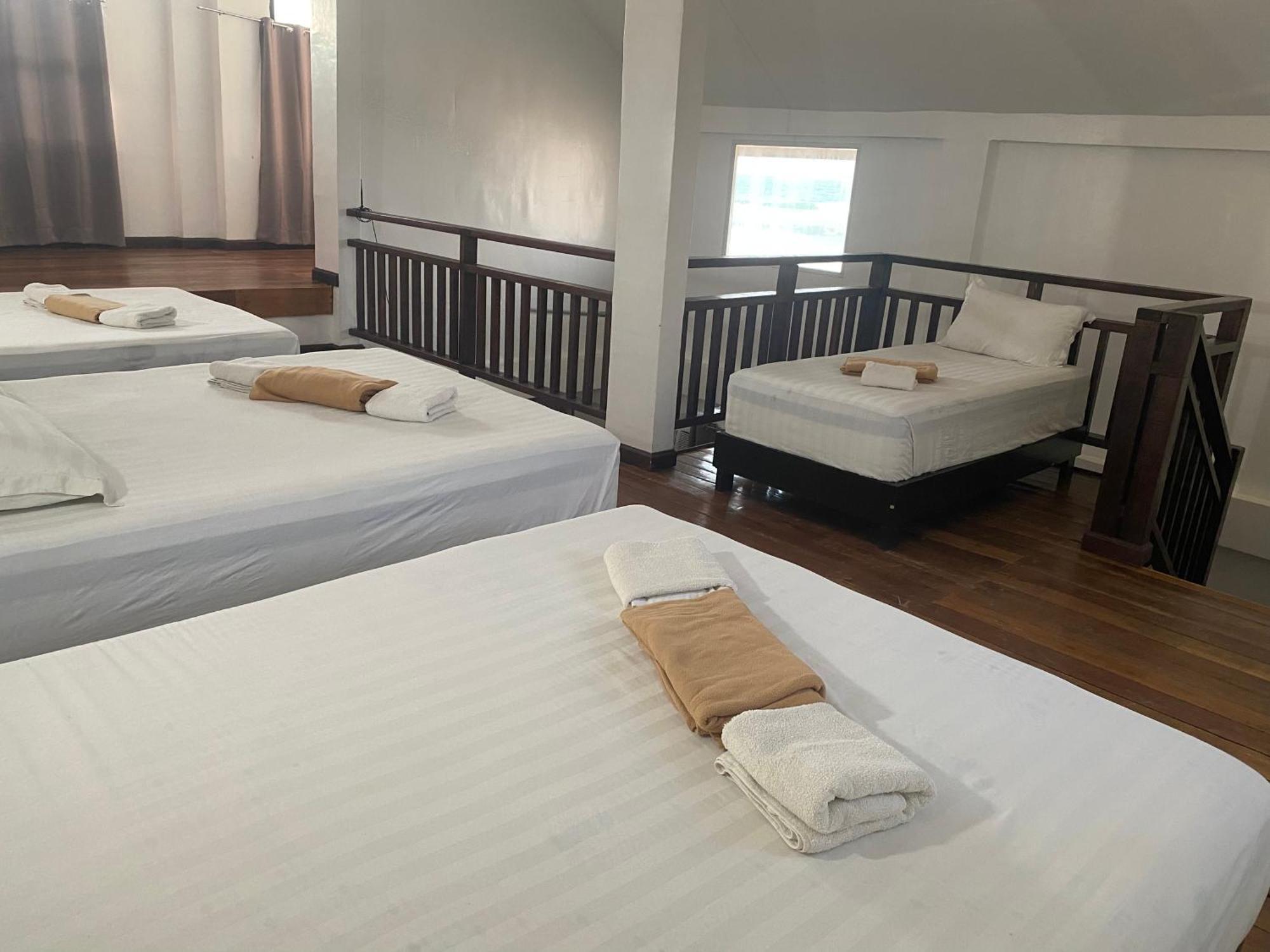 El Puerto Marina Beach Resort & Vacation Club Lingayen Eksteriør billede