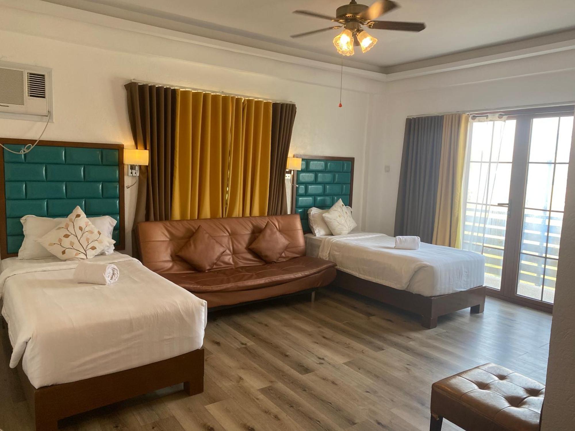 El Puerto Marina Beach Resort & Vacation Club Lingayen Eksteriør billede